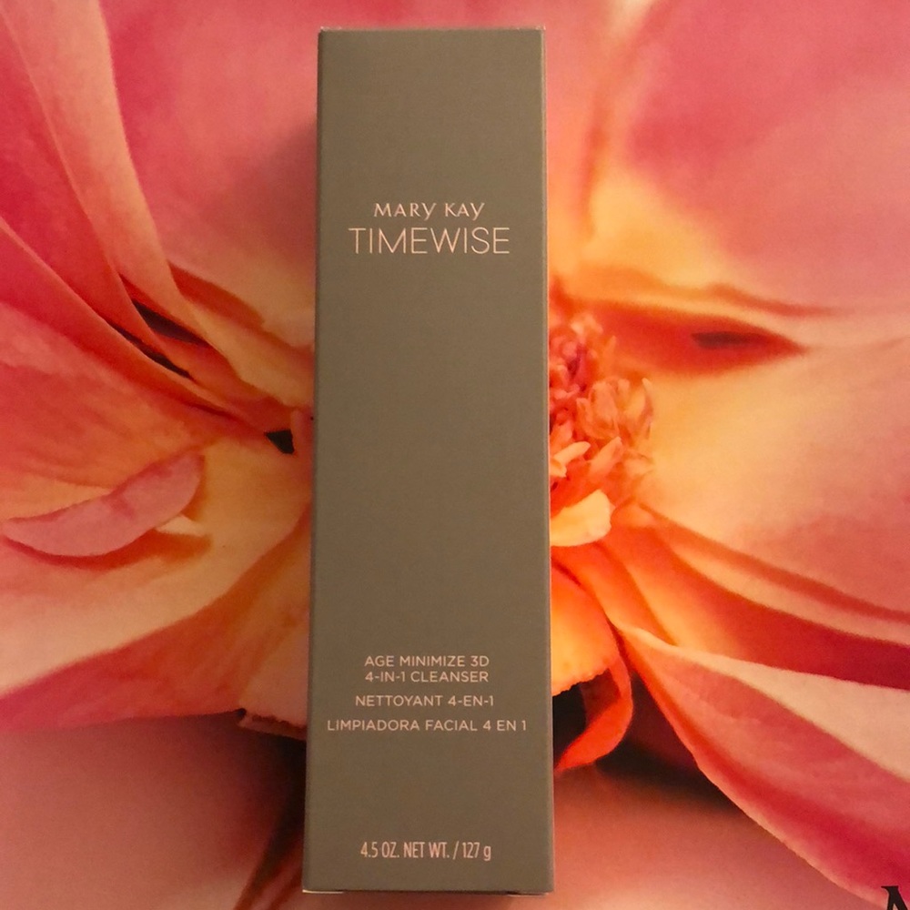 Mary Kay Timewise age minimize 3D 4-in-1 cleanser